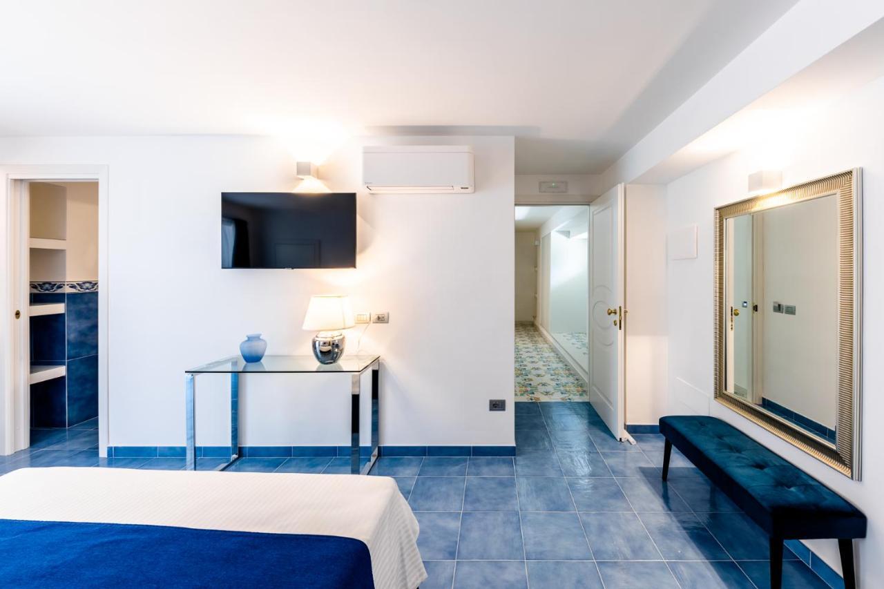 Beb Palazzo Mancini Bed & Breakfast Минори Екстериор снимка