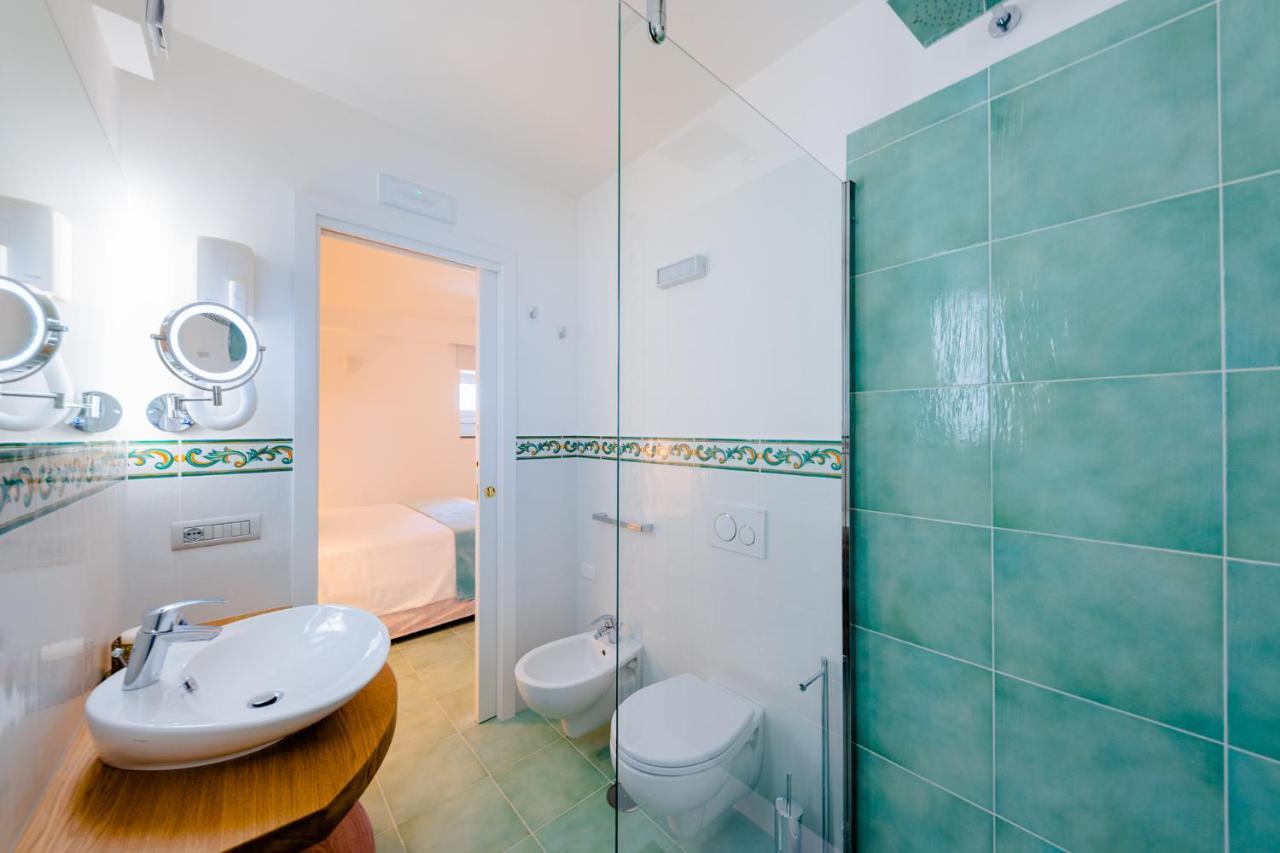 Beb Palazzo Mancini Bed & Breakfast Минори Екстериор снимка