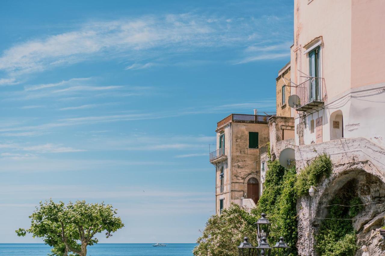 Beb Palazzo Mancini Bed & Breakfast Минори Екстериор снимка