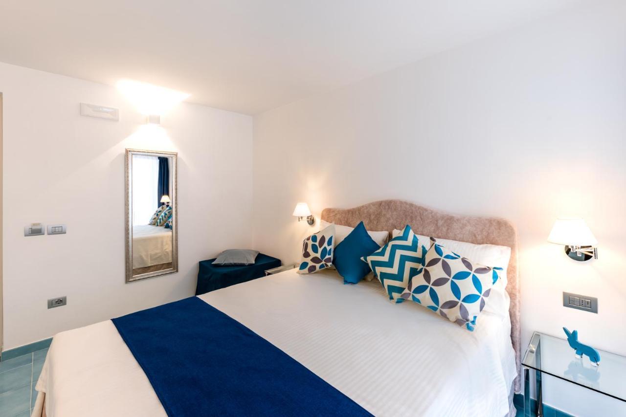 Beb Palazzo Mancini Bed & Breakfast Минори Екстериор снимка
